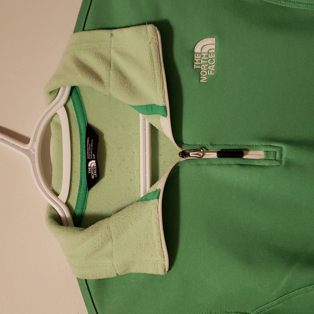 The North Face green fleece woman
